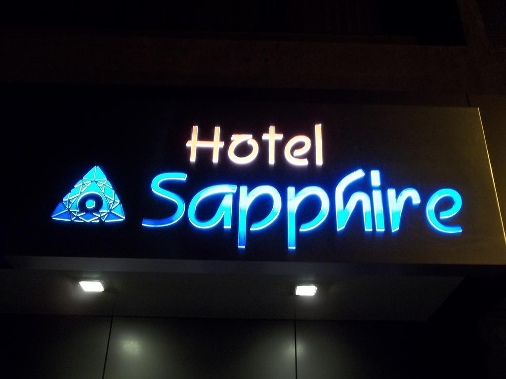 Hotel Sapphire Junagadh Eksteriør bilde